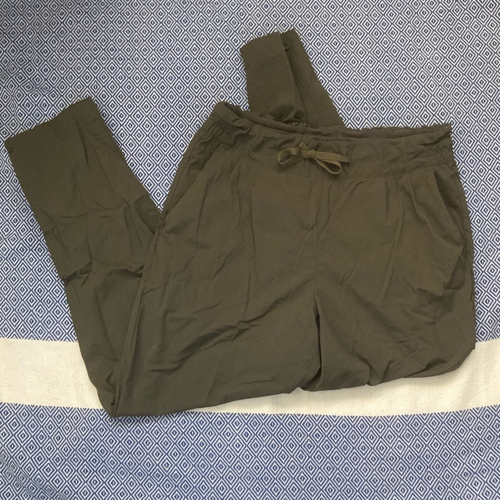 REI beyonder pants